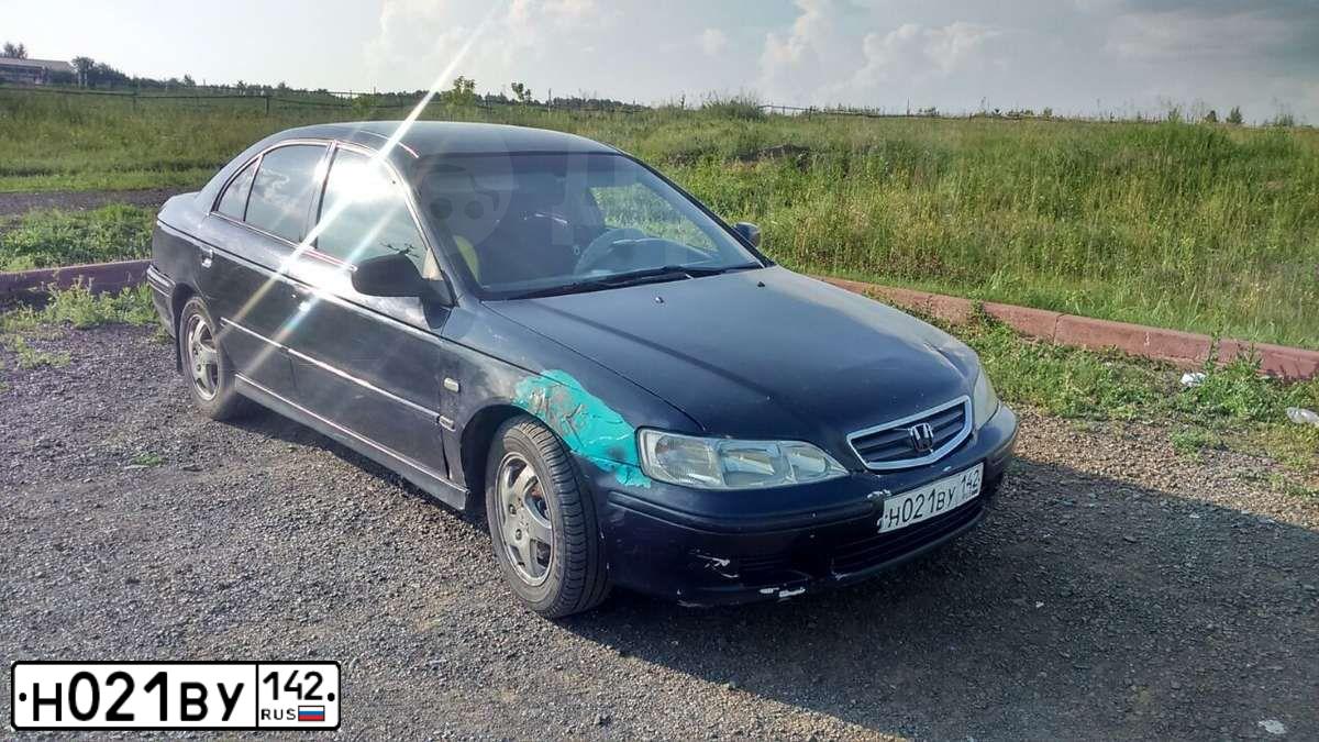 Фото автомобиля HONDA ACCORD, 2000 — госномер В954СК122. Цвет: синий