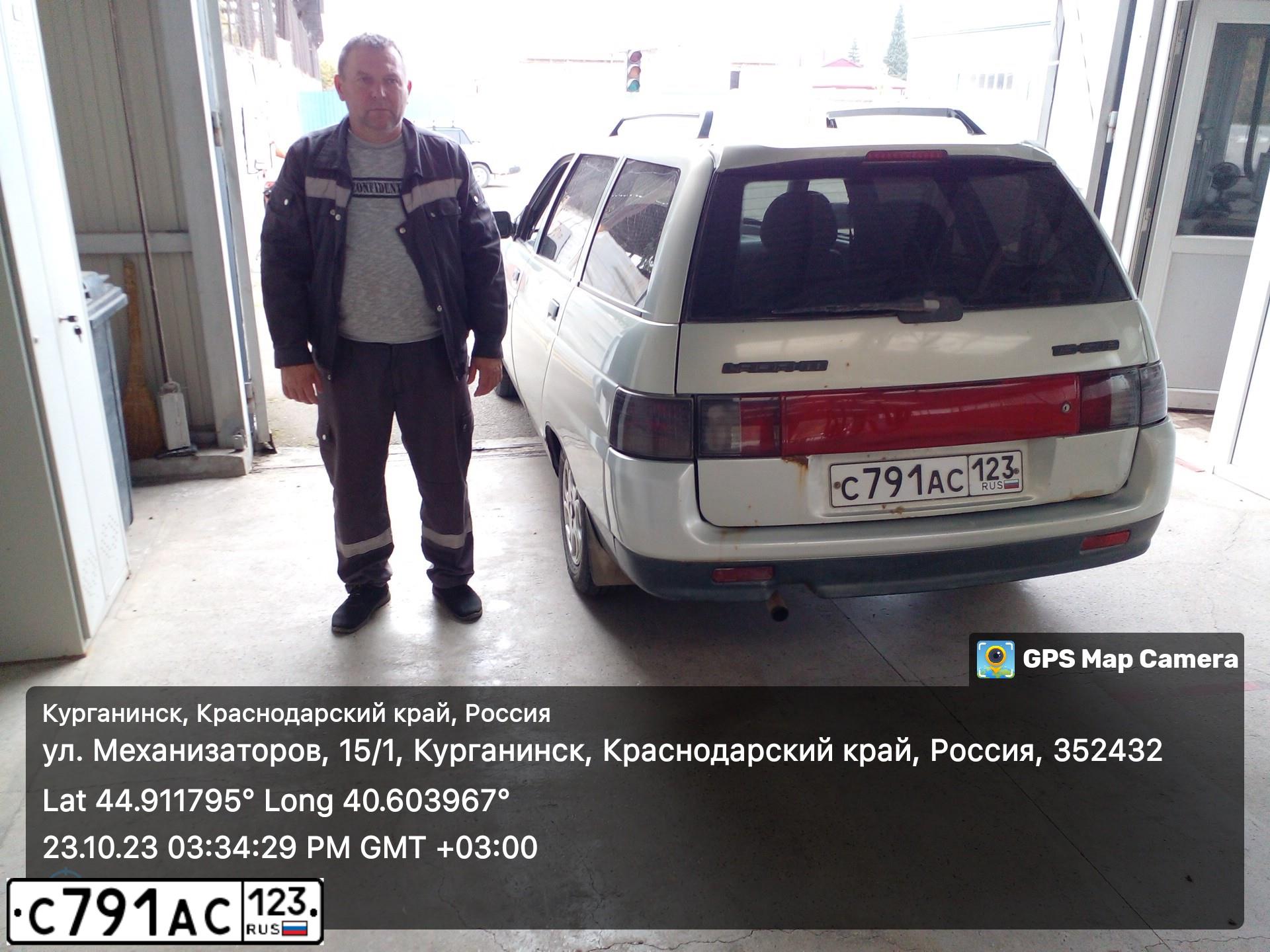 Фото автомобиля LADA 2111, 2002 — госномер С791АС123. Цвет: СЕРТЕБРИСТО-ЖЕЛТО-ЗЕЛЕНЫЙ