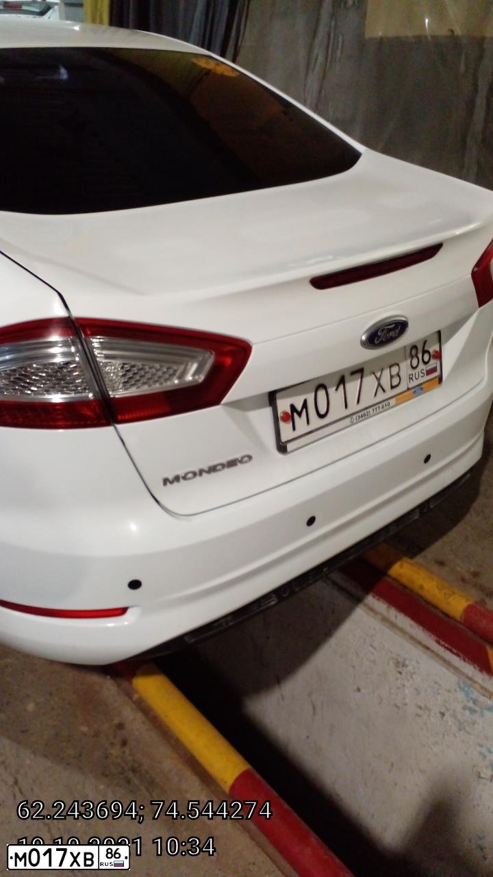 Фото автомобиля FORD MONDEO, 2012 — госномер М017ХВ86. Цвет: БЕЛЫЙ