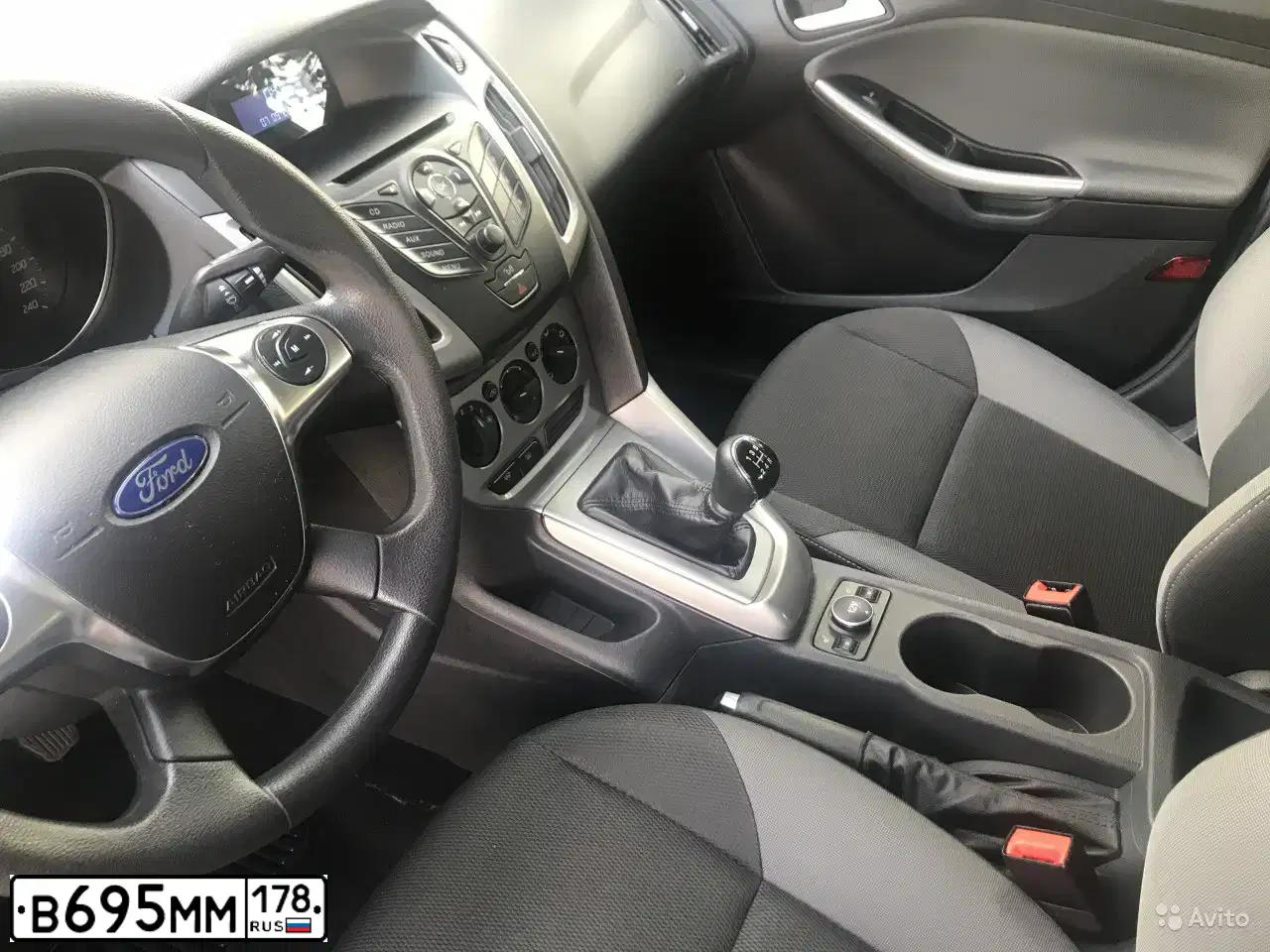 Фото автомобиля FORD FOCUS, 2012 — госномер В695ММ178