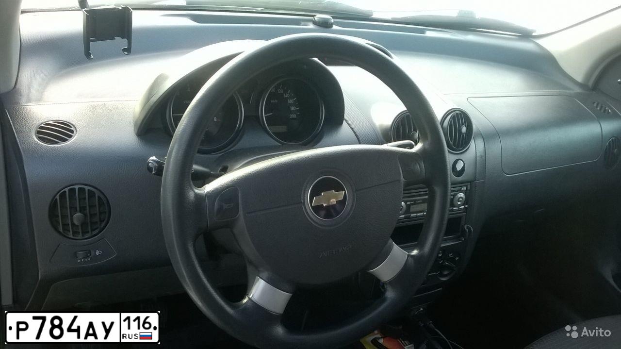 Фото автомобиля CHEVROLET AVEO, 2007 — госномер Р784АУ116. Цвет: СЕРЫЙ