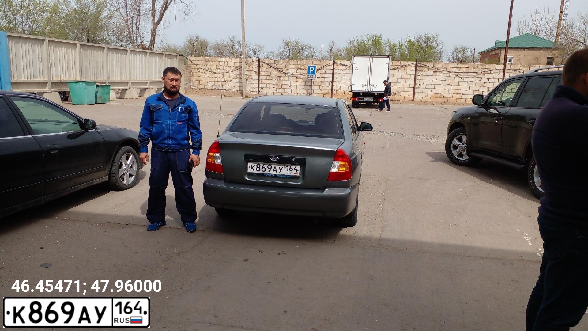 Фото автомобиля TAGAZ ACCENT, 2003 — госномер Е810ОК08. Цвет: СЕРЫЙ
