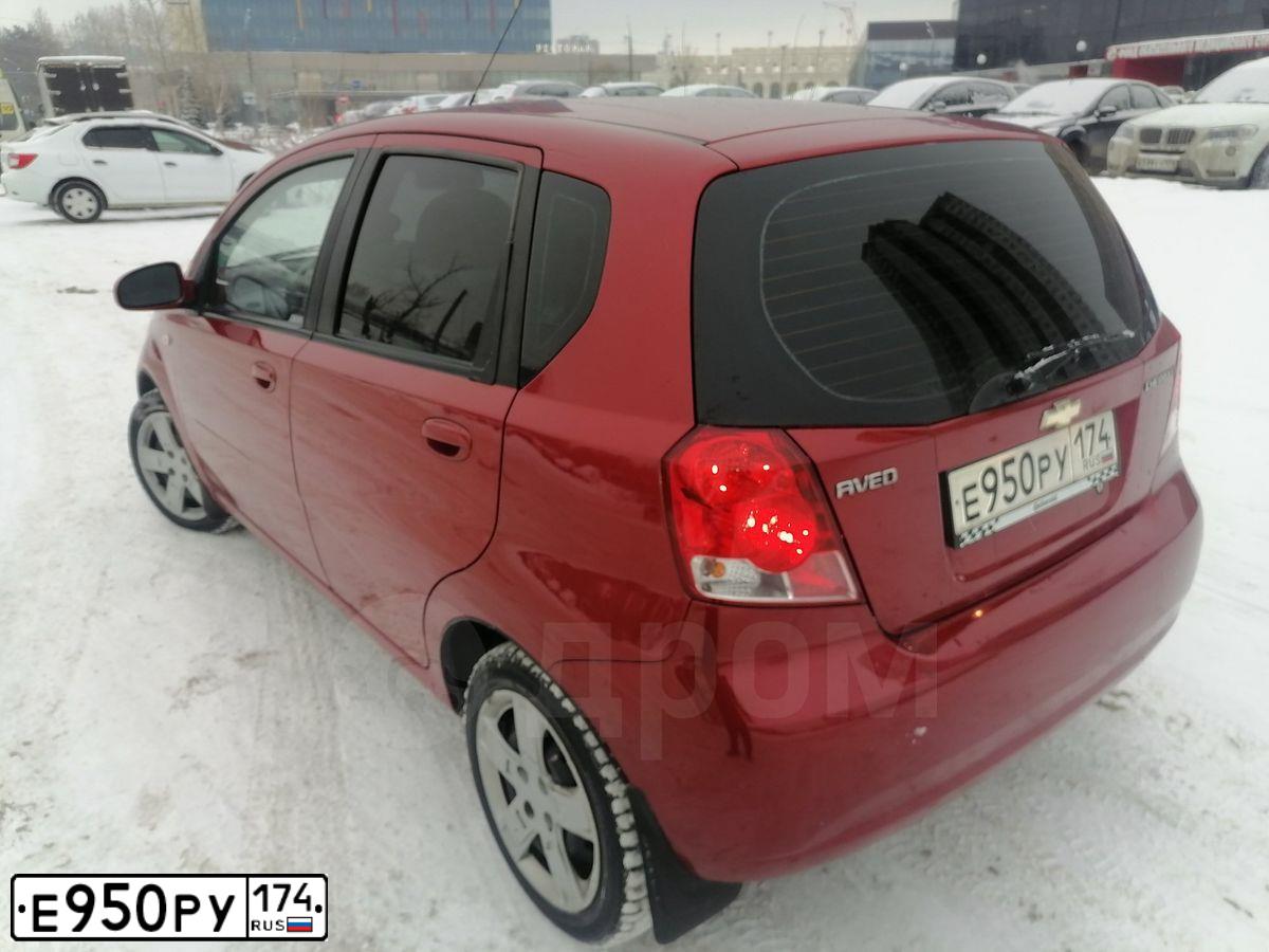 Фото автомобиля CHEVROLET AVEO, 2007 — госномер В611ВС174. Цвет: Красный