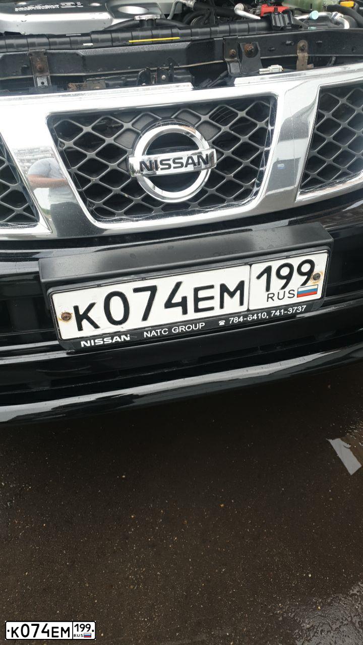 Фото автомобиля NISSAN PATROL, 2008 — госномер К074ЕМ199. Цвет: ЧЕРНЫЙ