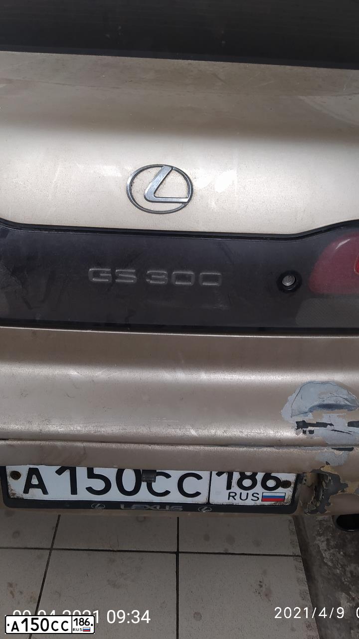Фото автомобиля LEXUS GS, 1993 — госномер В005ТЕ86. Цвет: СВЕТЛО-ЖЕЛТЫЙ
