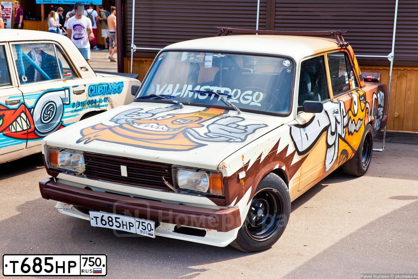 Фото автомобиля LADA 2105, 1991 — госномер К089ТН77. Цвет: ЧЕРНЫЙ