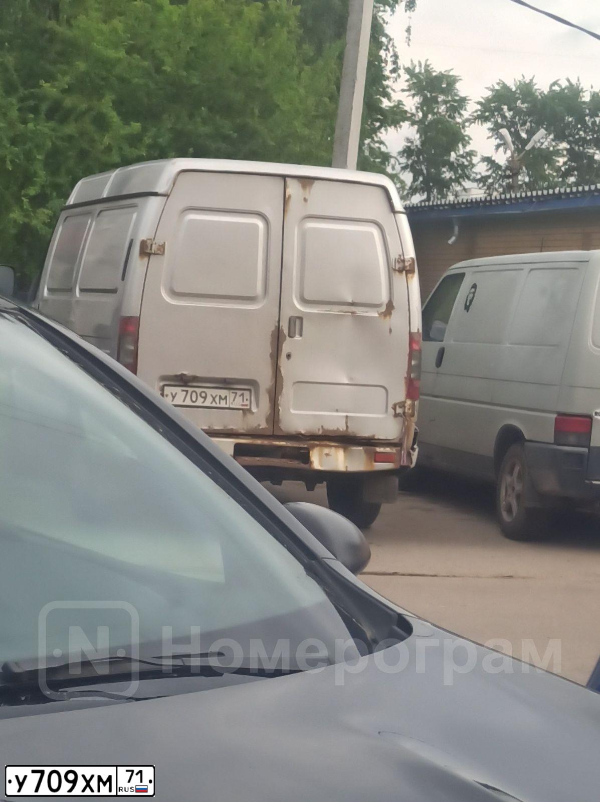 Фото автомобиля GAZ Z 2752 SOBOL, 2005 — госномер В912АЕ550. Цвет: БУРАН