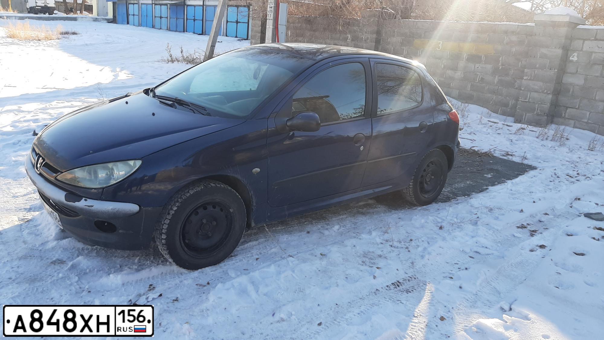 Фото автомобиля PEUGEOT 206, 1999 — госномер К271КМ774. Цвет: синий