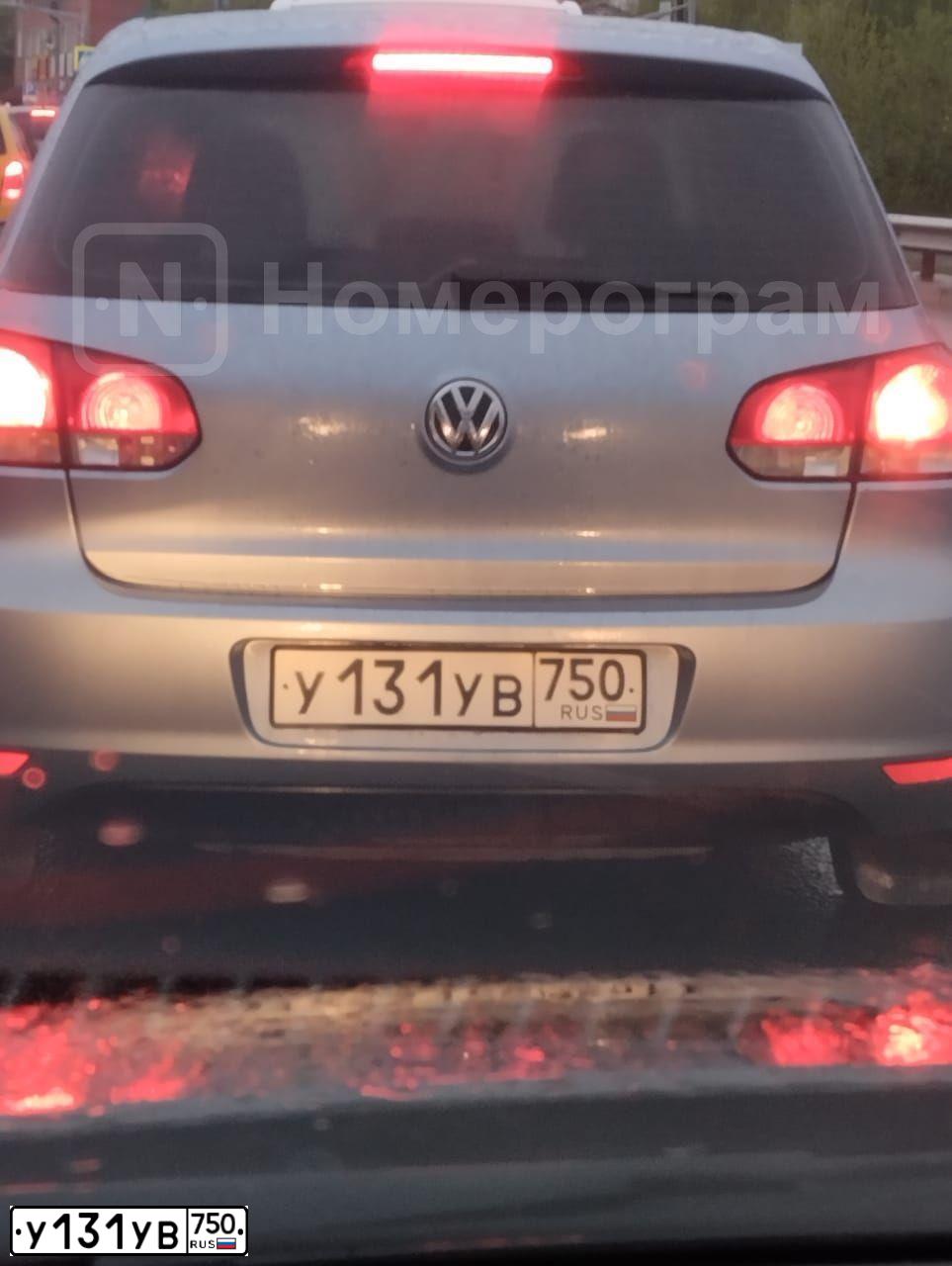 Фото автомобиля VOLKSWAGEN GOLF, 2011 — госномер Е199ВН57