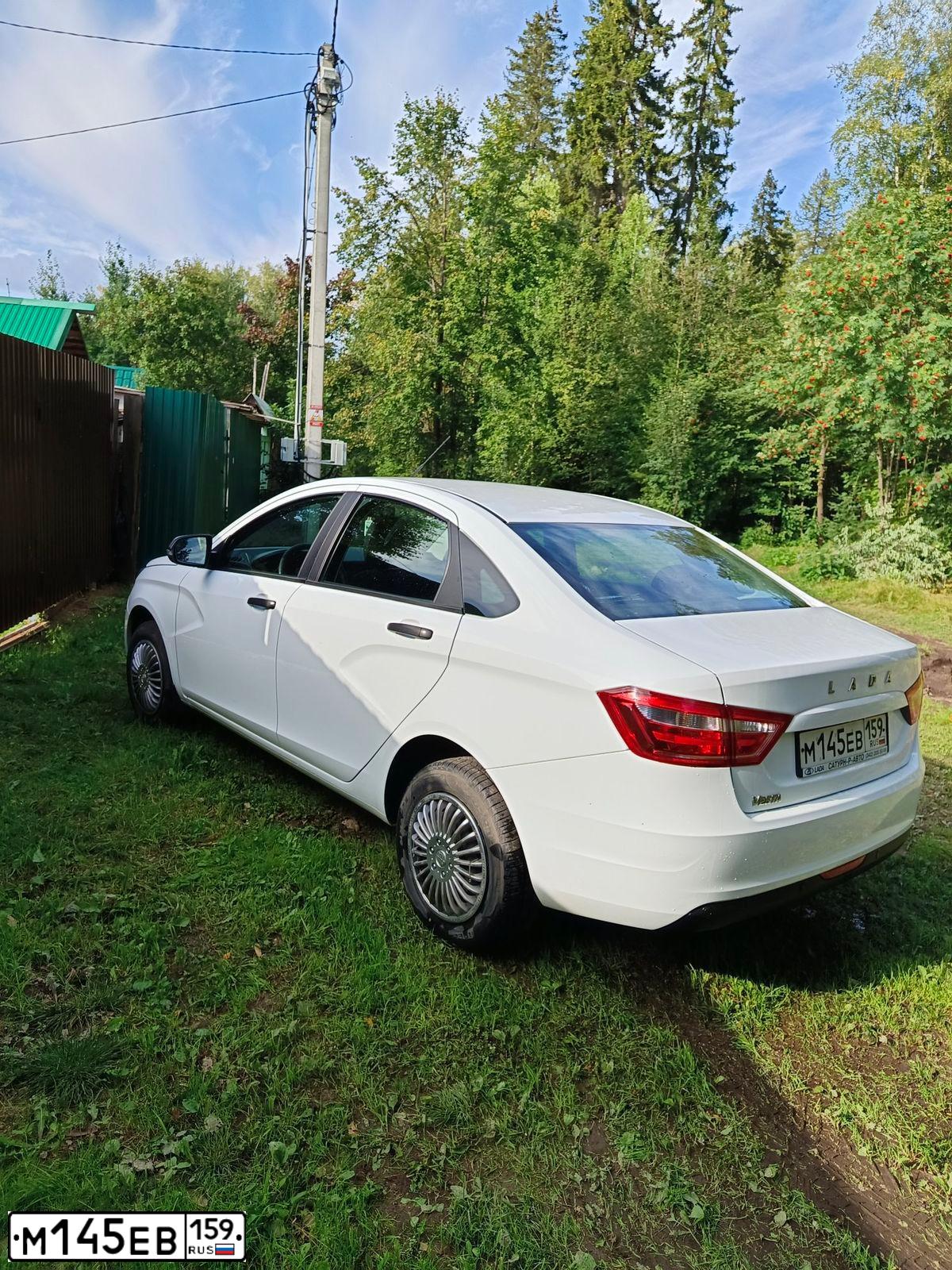 Фото автомобиля LADA VESTA, 2018 — госномер Р058МК797. Цвет: СЕРЫЙ