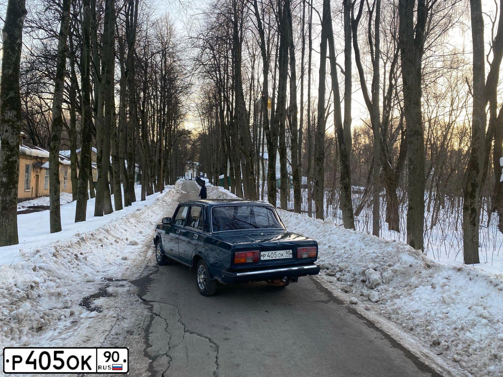 Фото автомобиля LADA 2105, 1999 — госномер К158ЕЕ977. Цвет: сине-зеленый