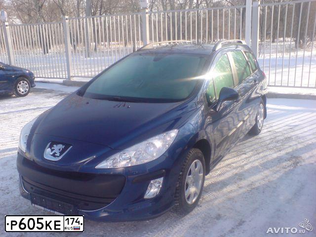 Фото автомобиля PEUGEOT 308, 2008 — госномер Р605КЕ174. Цвет: синий