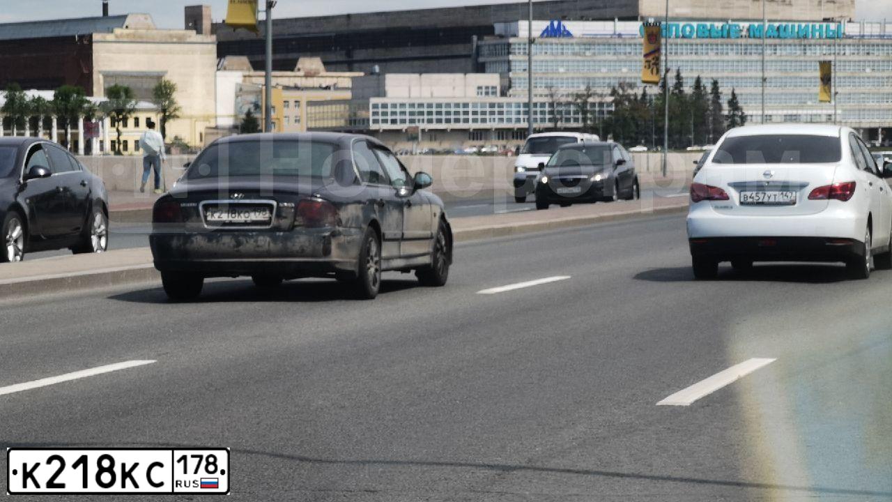 Фото автомобиля BMW SERIE 5, 2010 — госномер Р432ВК48. Цвет: Белый