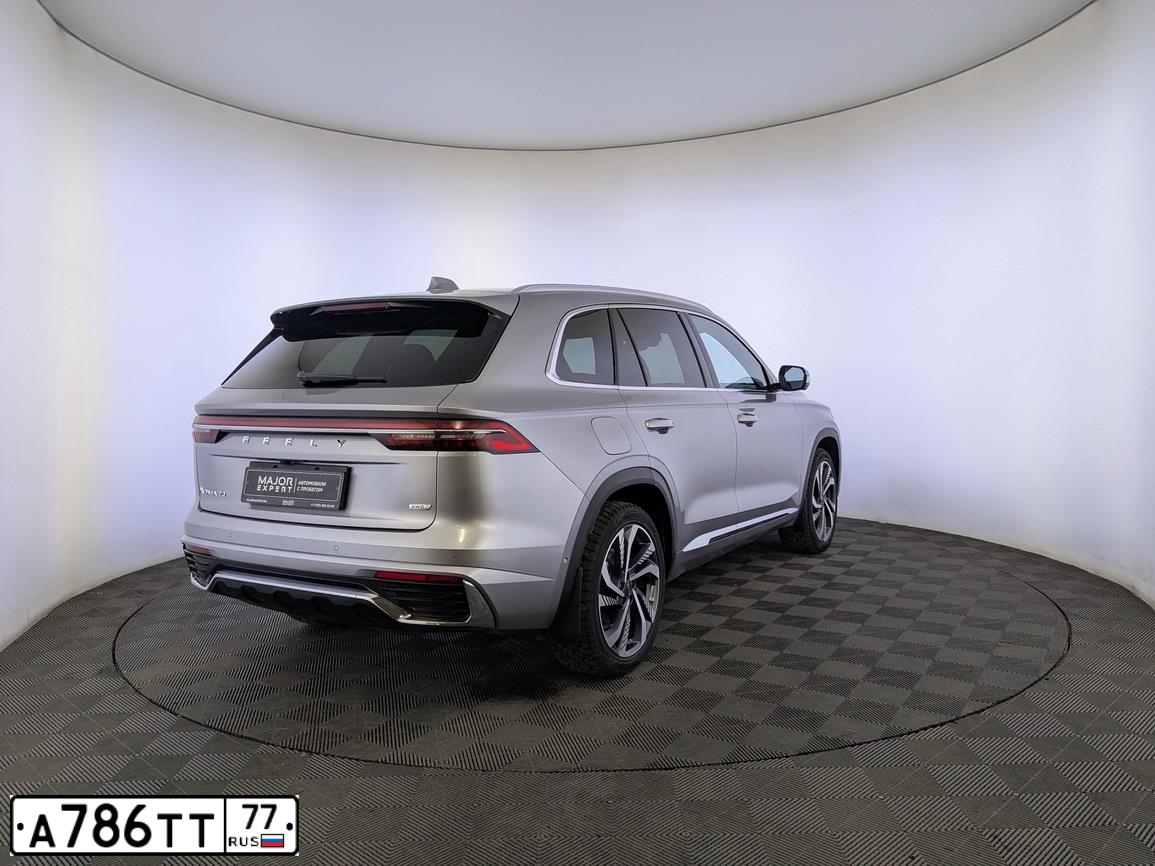 Фото автомобиля LEXUS RX, 2008 — госномер Е044ЕО197. Цвет: СЕРЫЙ СВЕТЛЫЙ