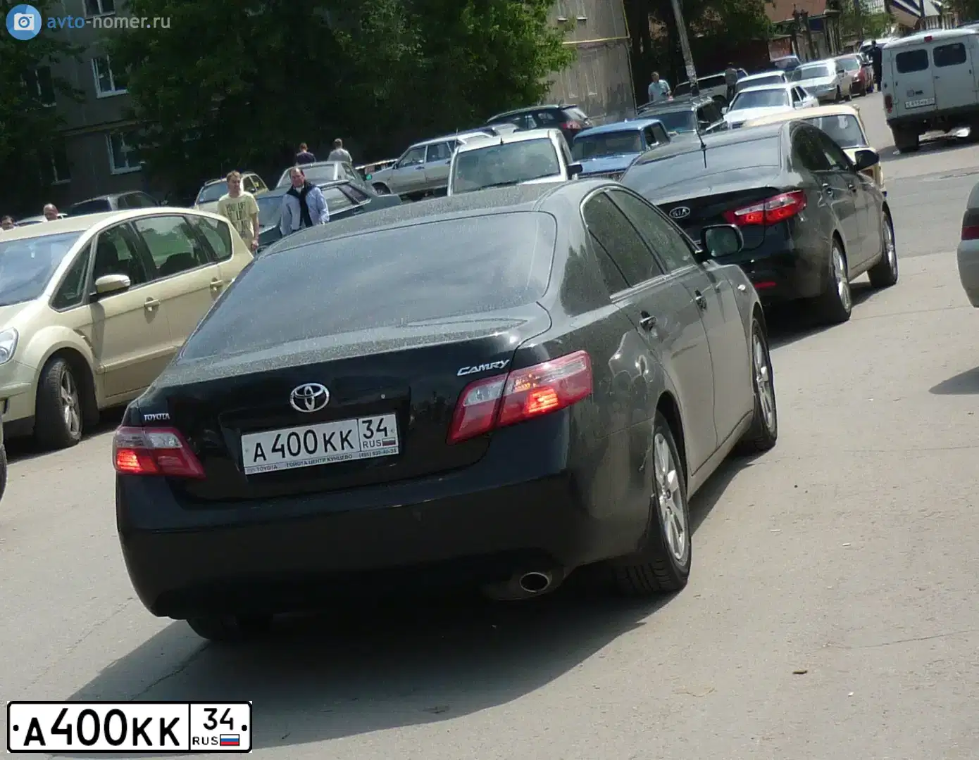 Фото автомобиля HYUNDAI TUCSON, 2007 — госномер А400КК34. Цвет: ТЕМНО ЗЕЛЕНЫЙ