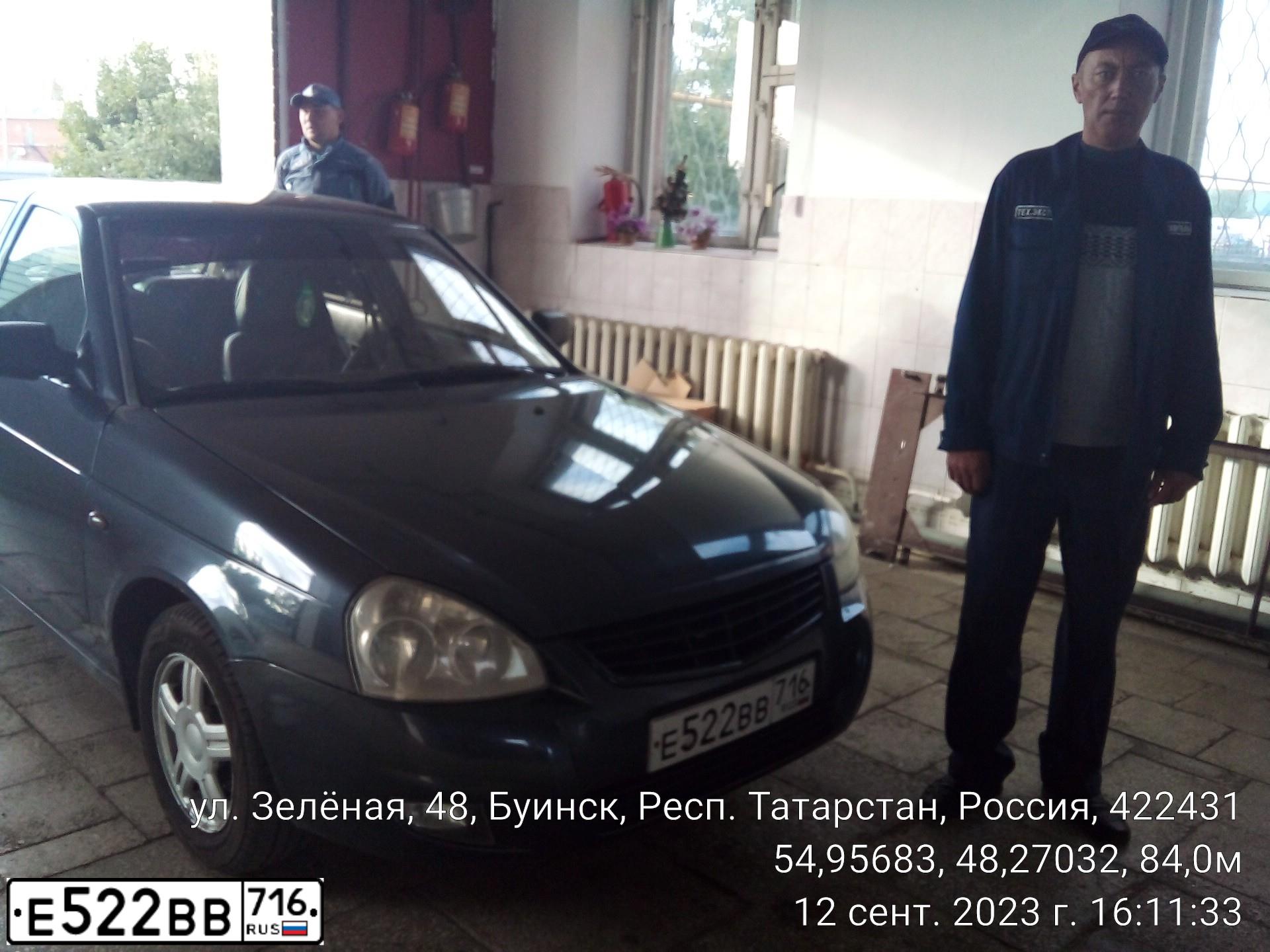Фото автомобиля LADA PRIORA, 2008 — госномер Х587ТА73. Цвет: СЕРЫЙ