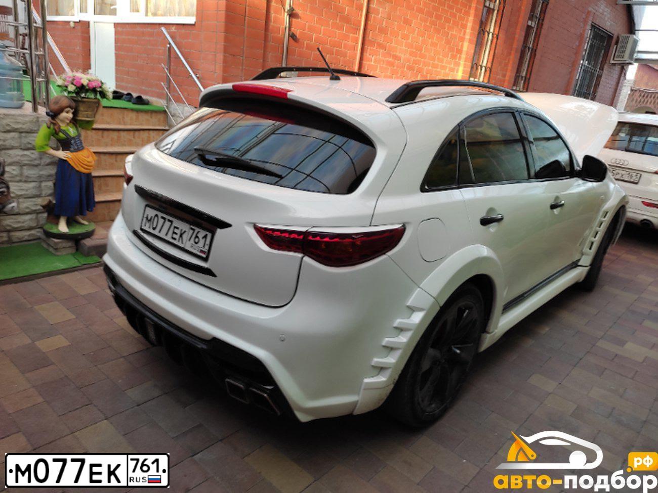 Фото автомобиля INFINITI QX70 /FX/, 2012 — госномер О388ОТ154. Цвет: Белый
