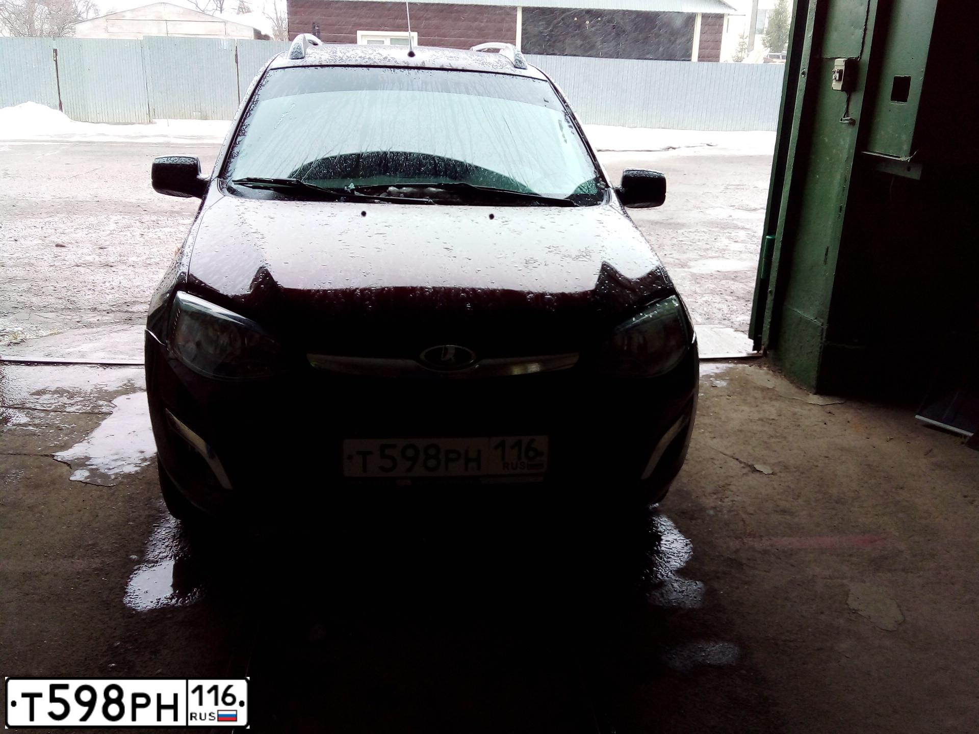 Фото автомобиля LADA 2194 KALINA, 2014 — госномер Т598РН116. Цвет: ТЕМНО-ВИШНЕВЫЙ