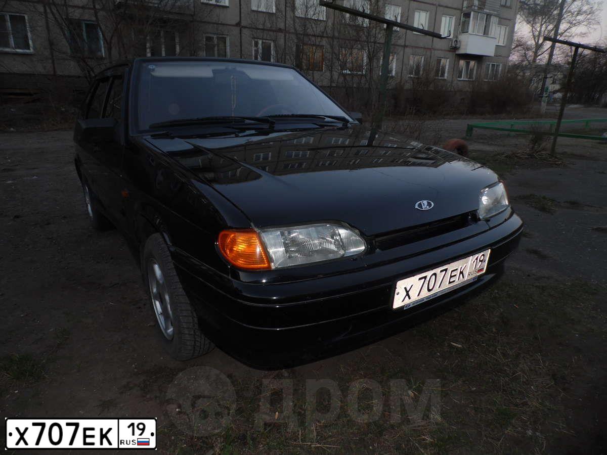 Фото автомобиля LADA 2114 SAMARA, 2010 — госномер Р705ВМ17. Цвет: Сине-Черный