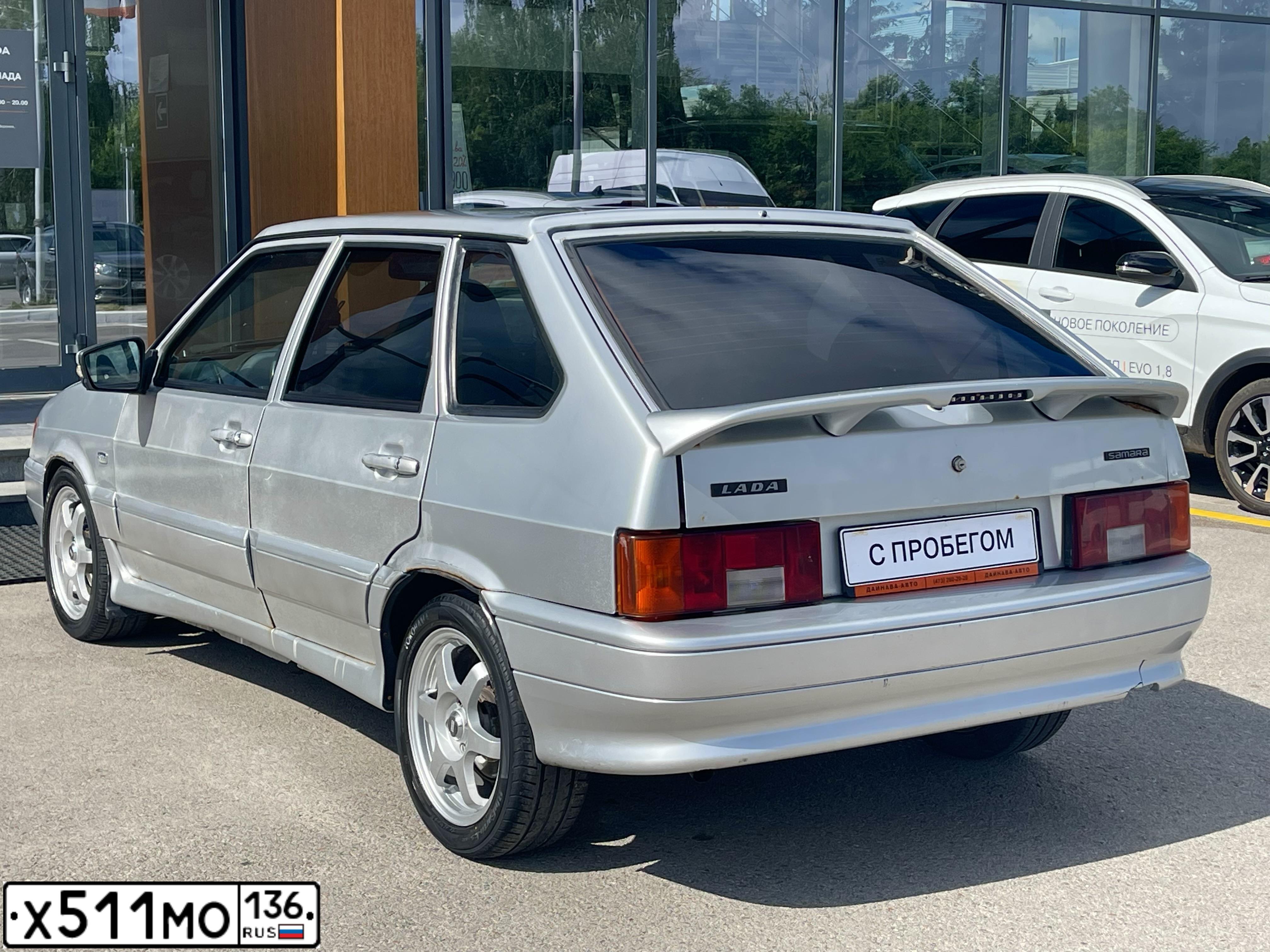 Фото автомобиля LADA 2114 SAMARA, 2007 — госномер Н230НЕ136. Цвет: СВЕТЛО-СЕРЕБРИСТЫЙ МЕТАЛЛ