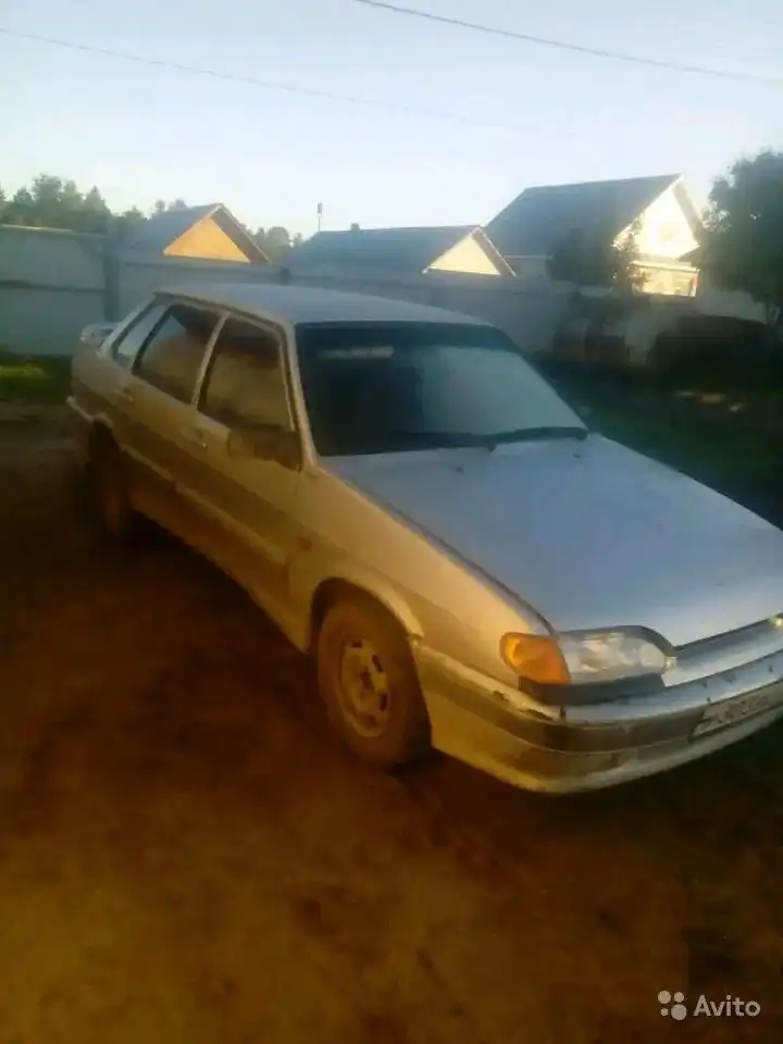 Фото автомобиля LADA 2115, 2005 — госномер В338УС43. Цвет: СВЕТЛО-СЕРЕБР.МЕТАЛЛ