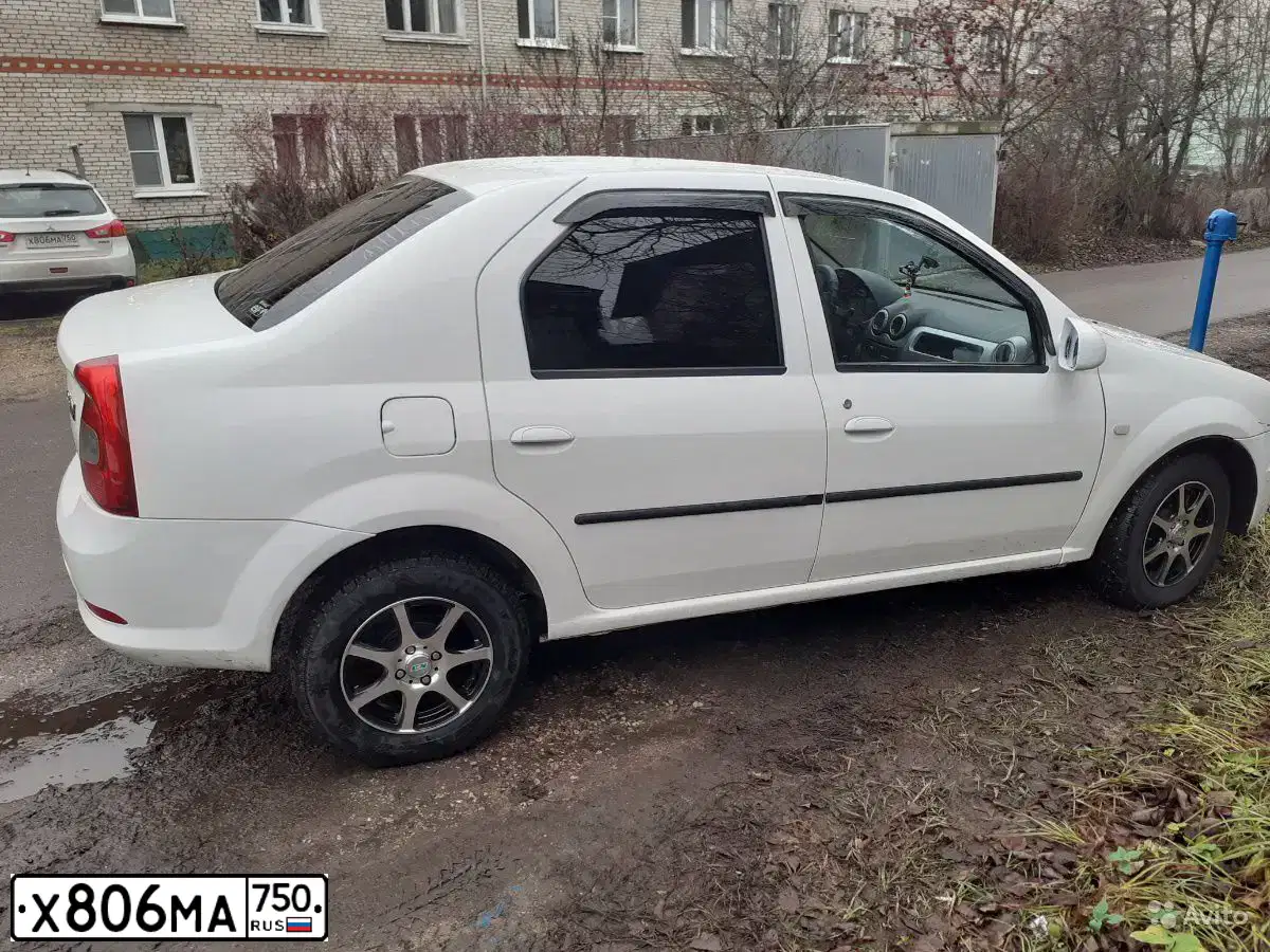 Фото автомобиля MITSUBISHI ASX, 2014 — госномер Е116РТ53. Цвет: Белый