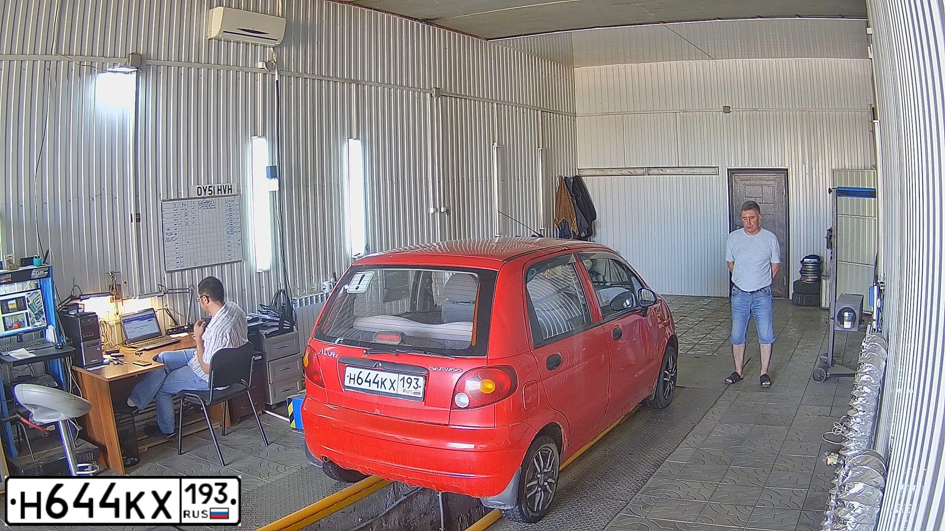 Фото автомобиля DAEWOO MATIZ, 2007 — госномер Н644КХ193. Цвет: АЛЫЙ