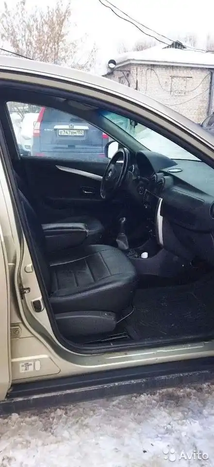 Фото автомобиля HONDA CR-V, 2003 — госномер Е747ВМ152. Цвет: СВЕТЛО-СЕРЫЙ