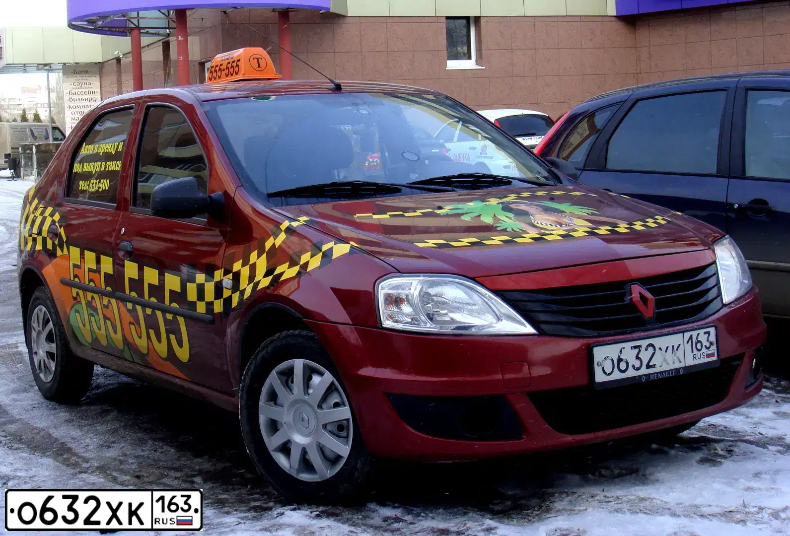Фото автомобиля RENAULT LOGAN, 2012 — госномер Р544ВН58