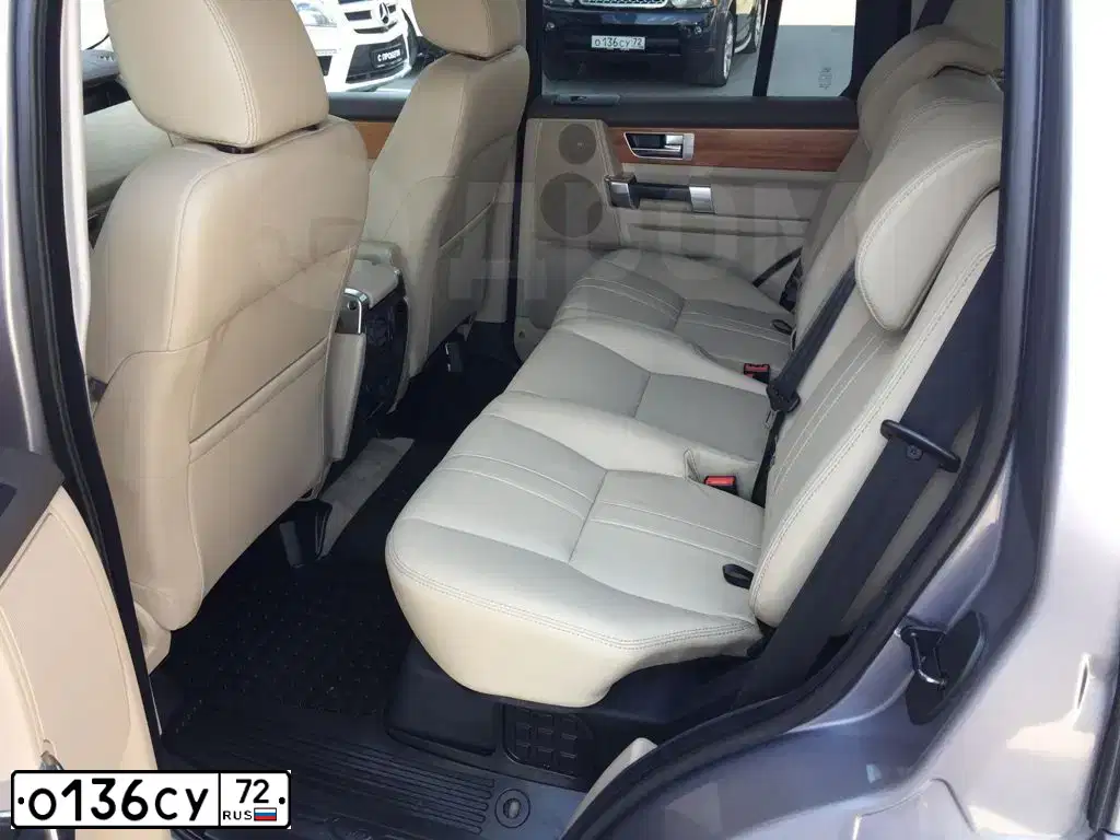 Фото автомобиля LANDROVER RANGE ROVER SPORT, 2012 — госномер С795ХН72. Цвет: СИНИЙ