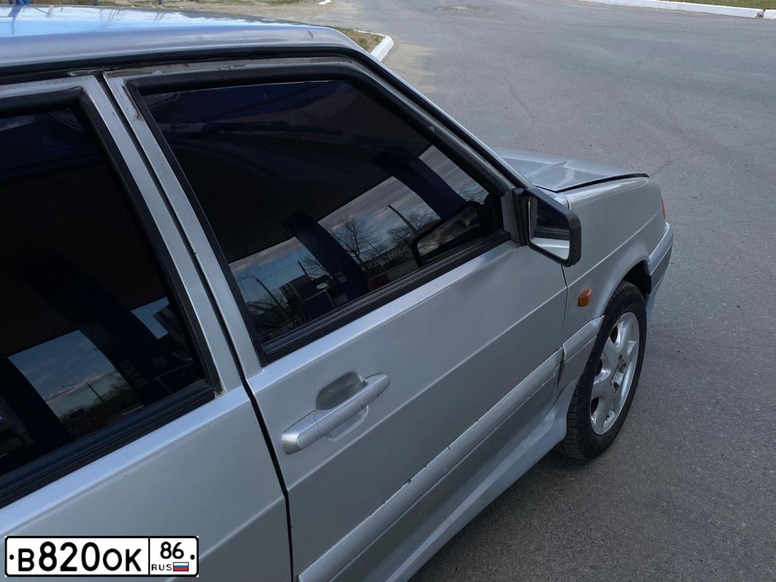 Фото автомобиля LADA 2114 SAMARA, 2005 — госномер Е610ТМ186. Цвет: СВЕТЛО-СЕРЕБРИСТЫЙ МЕТАЛЛ