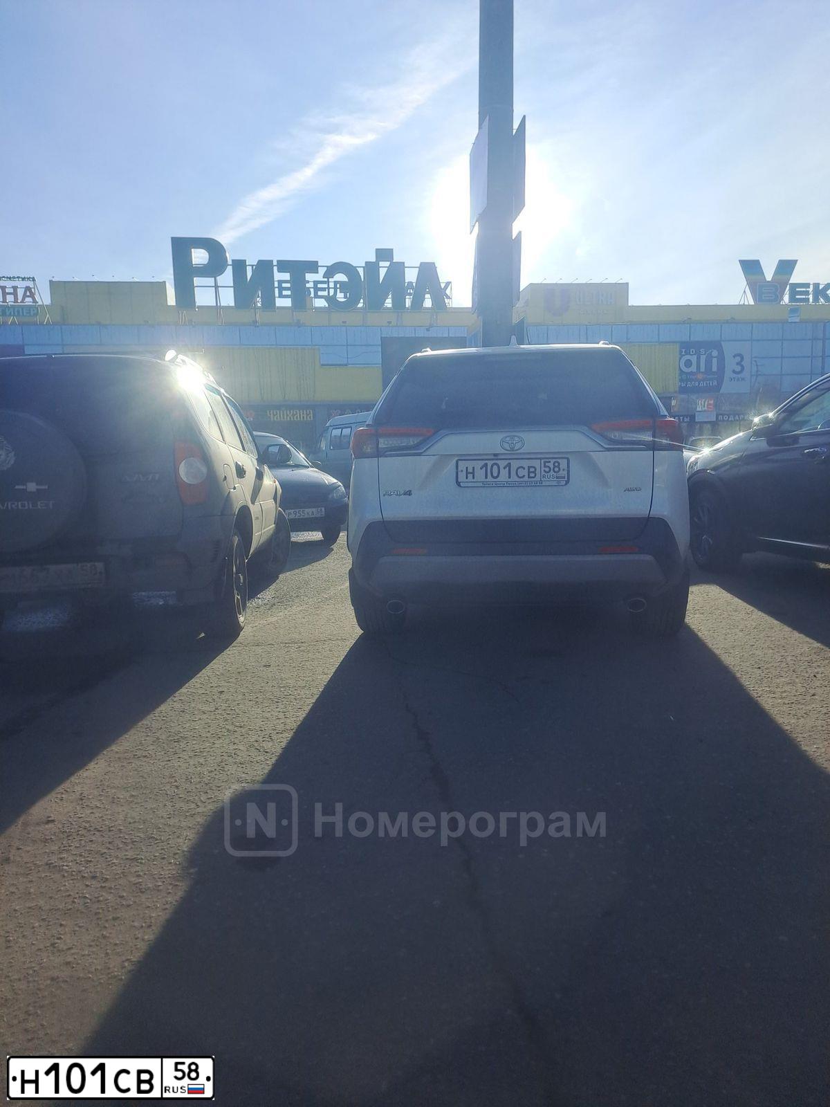 Фото автомобиля SSANGYONG ACTYON, 2011 — госномер У156ВС181