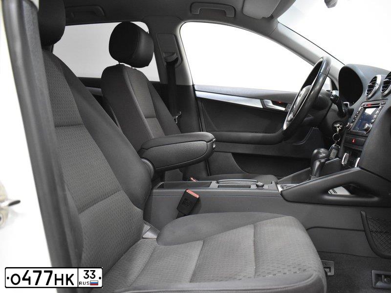 Фото автомобиля AUDI A3, 2010 — госномер В323ЕМ92. Цвет: Белый
