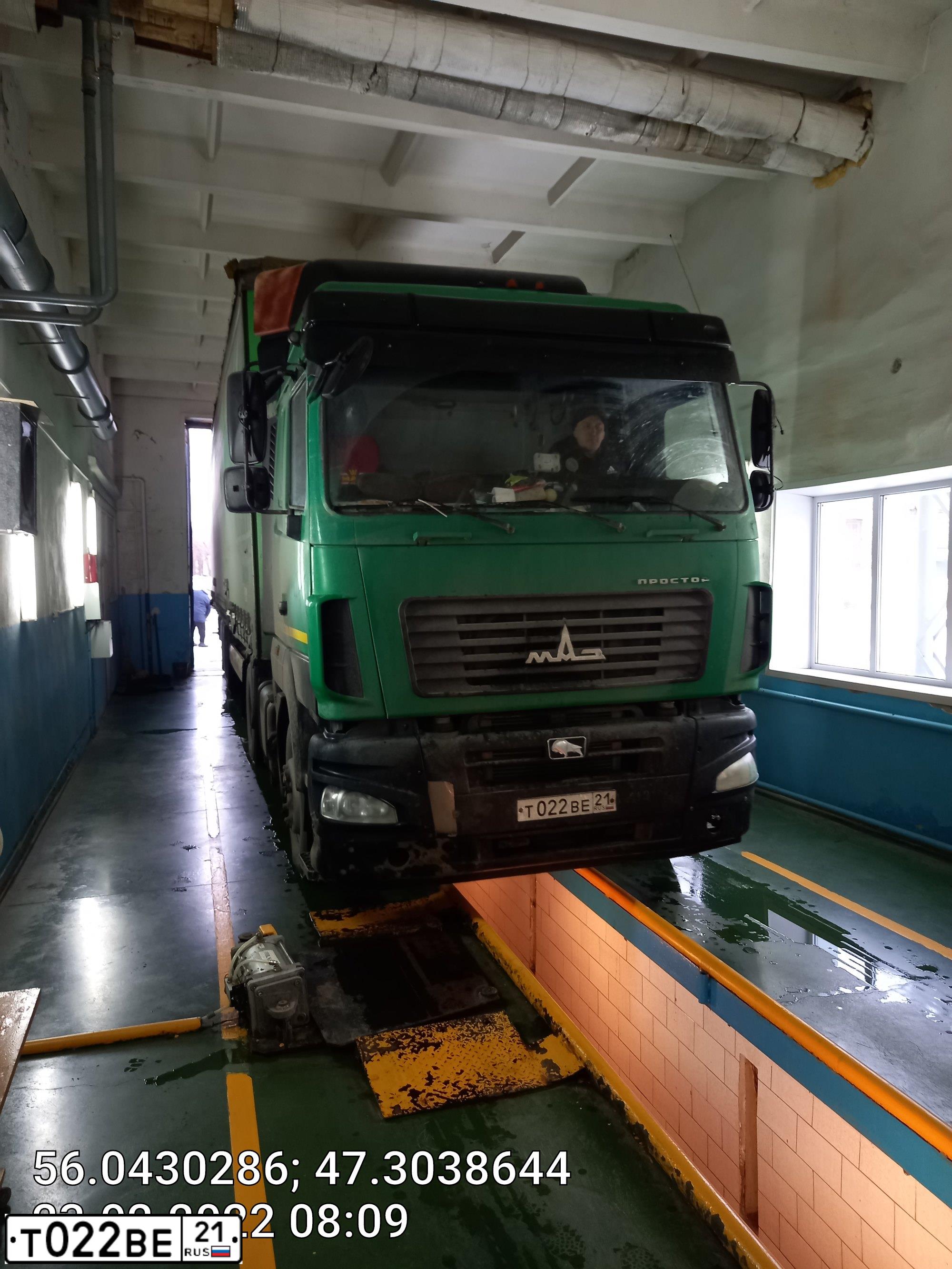 Фото автомобиля MAZ 5440 /4X2/, 2012 — госномер О011АА12. Цвет: ЗЕЛЕНЫЙ