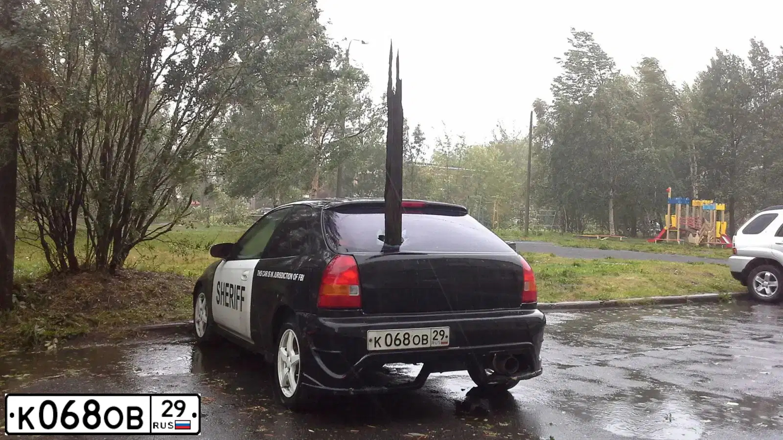 Фото автомобиля HONDA CIVIC, 1996 — госномер К068ОВ29. Цвет: СИНИЙ