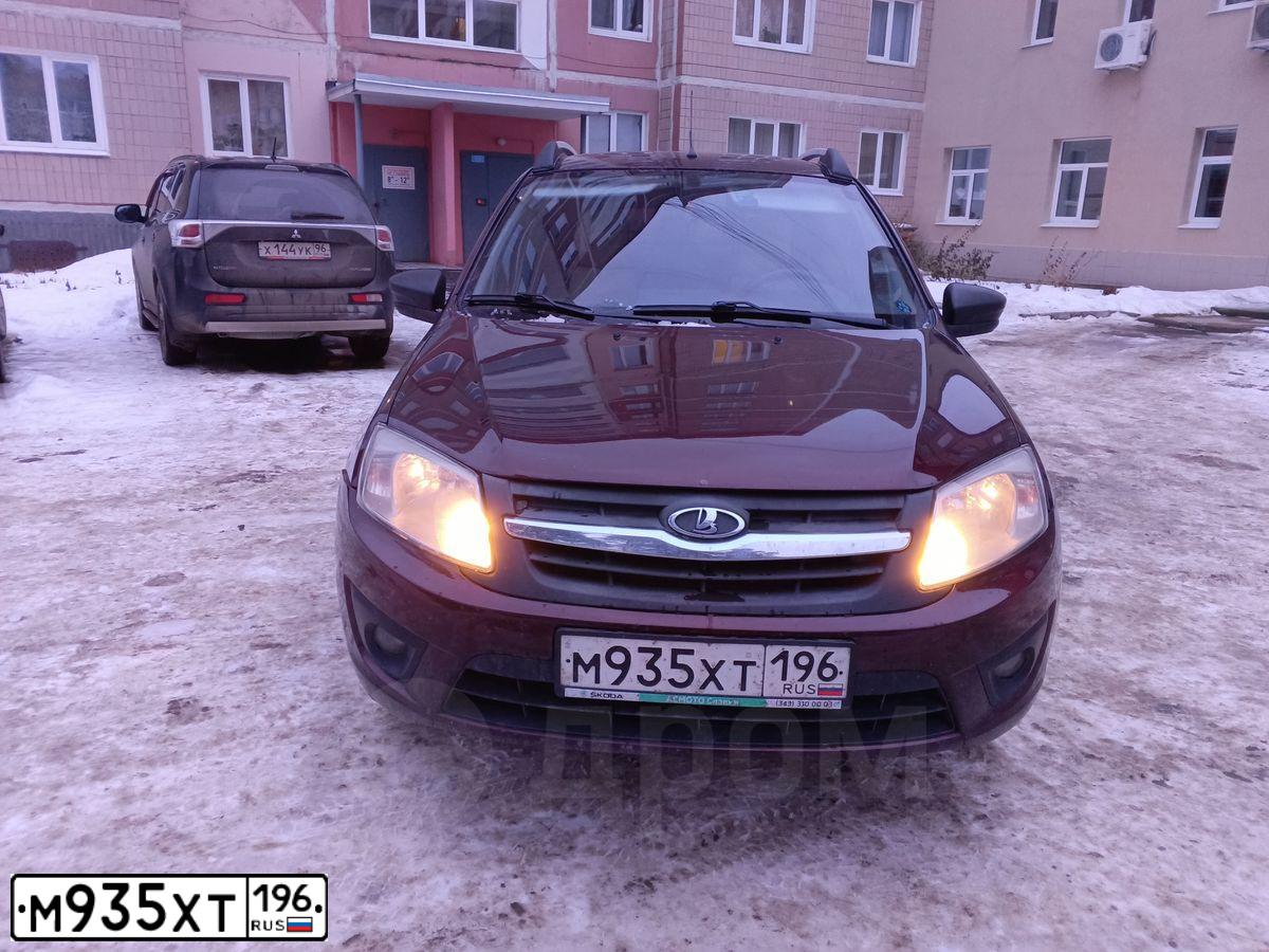 Фото автомобиля LADA 2191 GRANTA, 2015 — госномер Х482МР196. Цвет: ТЕМНО КРАСНЫЙ