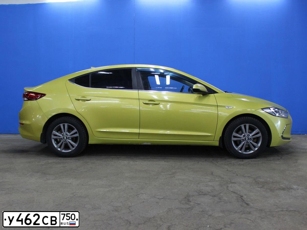 Фото автомобиля HYUNDAI ELANTRA, 2017 — госномер С861АТ977. Цвет: ЗОЛОТИСТЫЙ