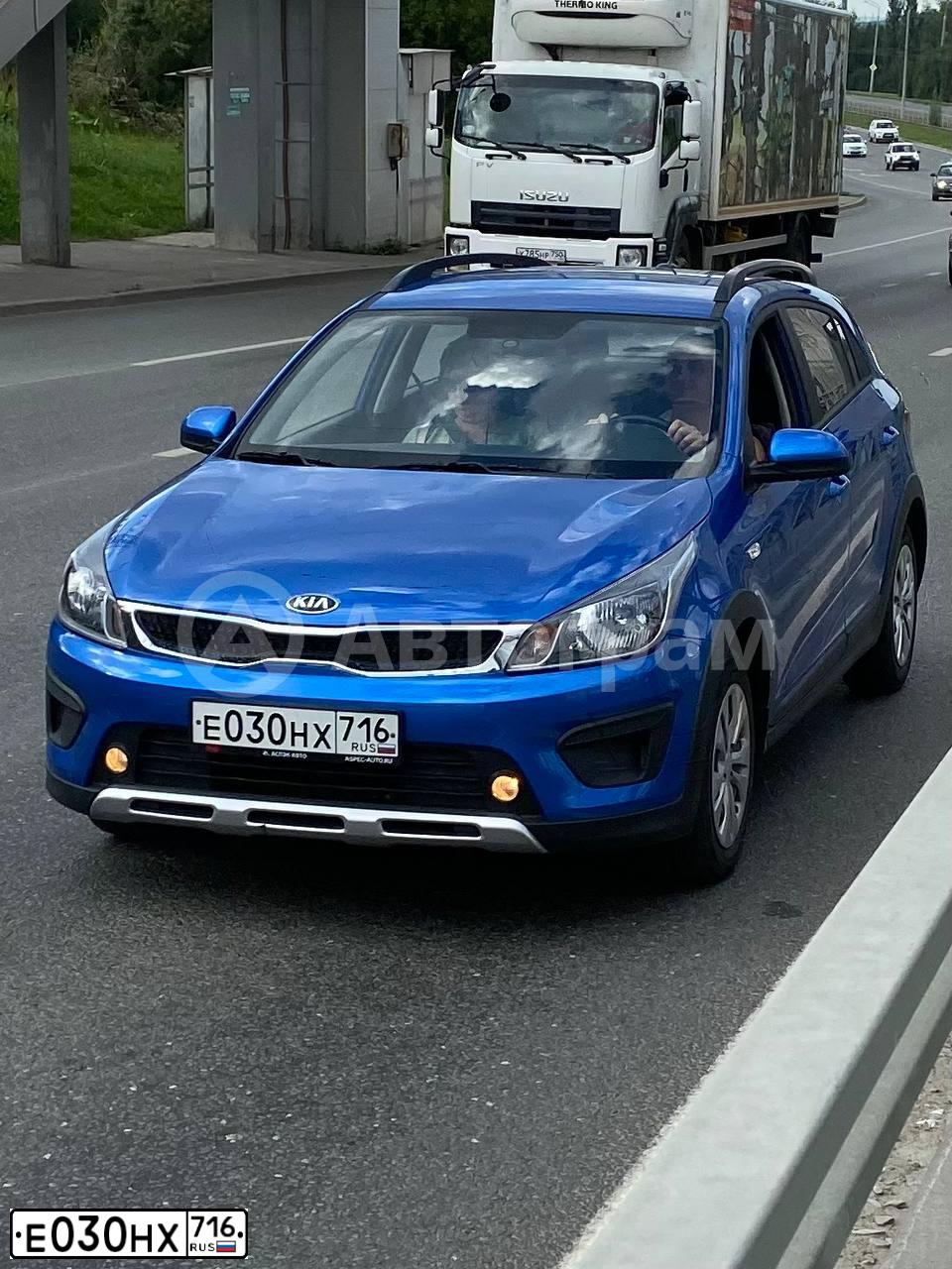 Фото автомобиля KIA RIO, 2020 — госномер Х417АУ18