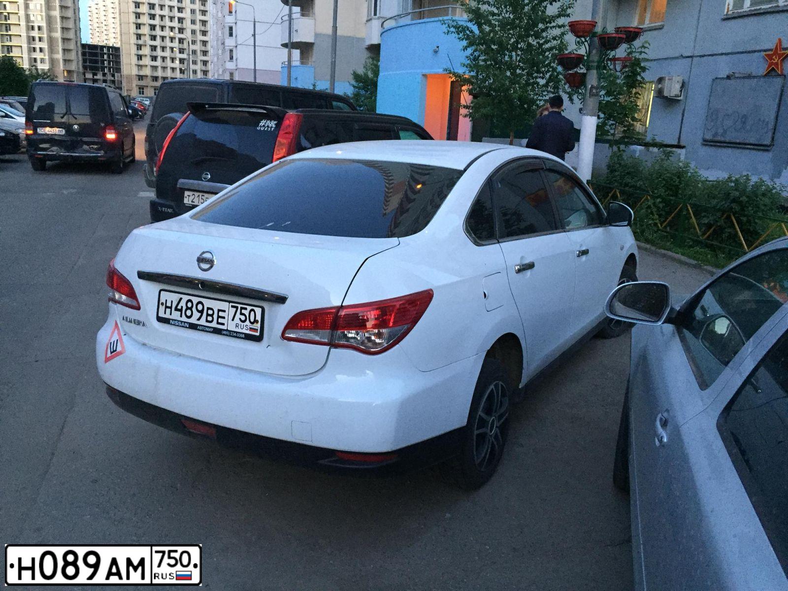 Фото автомобиля SKODA OCTAVIA, 2009 — госномер М313МУ13. Цвет: Серебристый