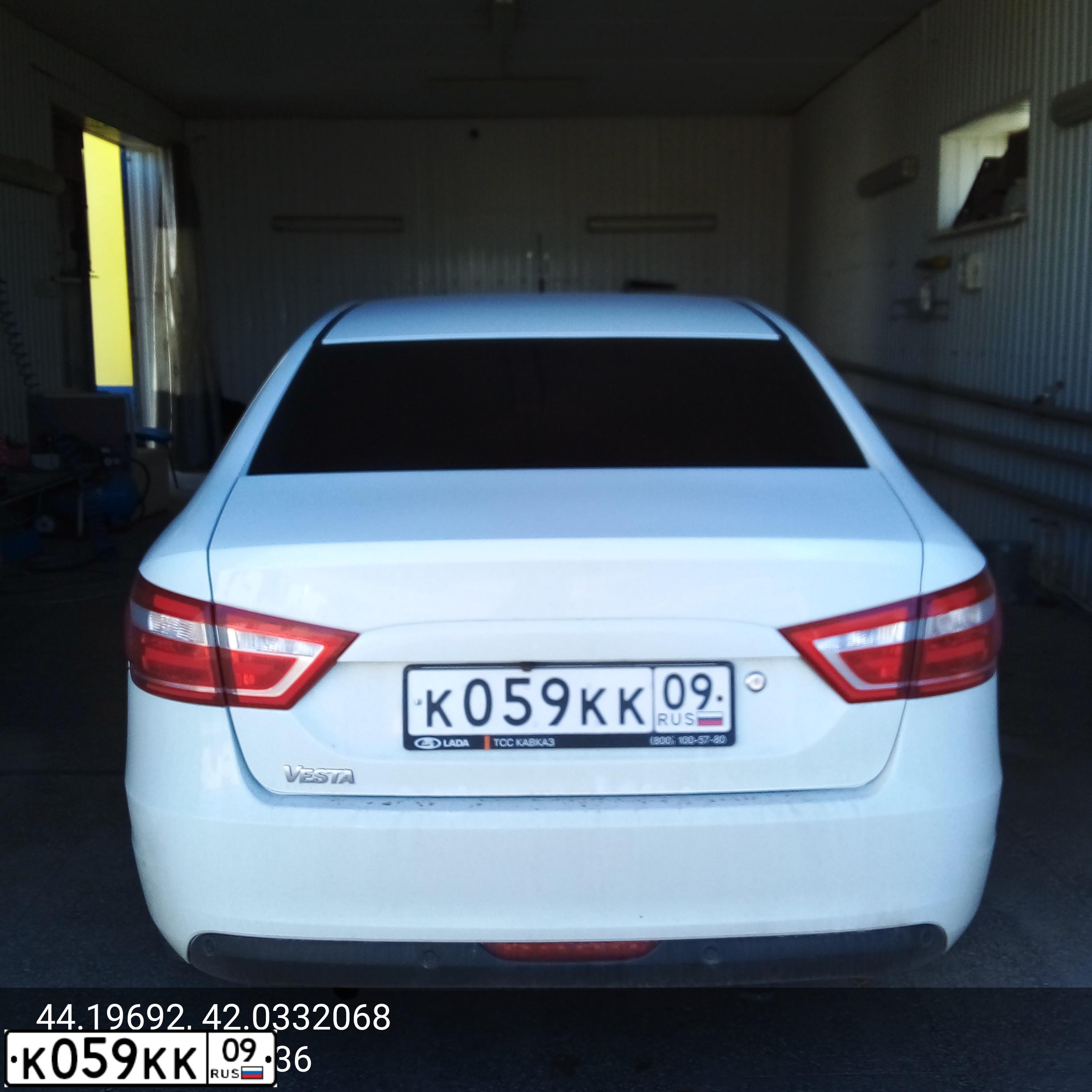 Фото автомобиля LADA 2107, 2007 — госномер К059КК09. Цвет: ЯРКО-БЕЛЫЙ