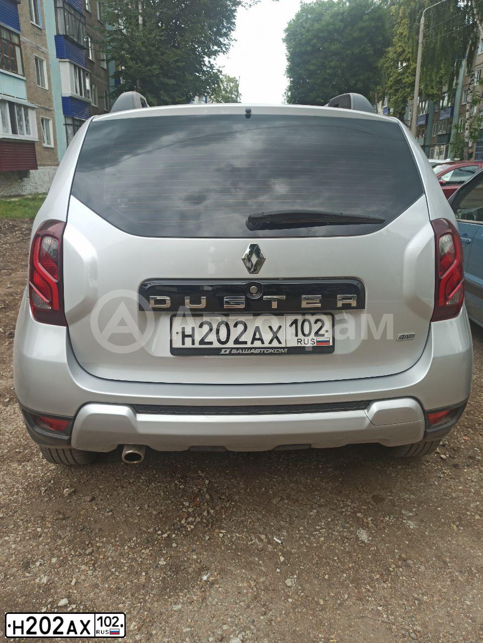 Фото автомобиля RENAULT DUSTER, 2020 — госномер Н202АХ102. Цвет: СЕРЫЙ