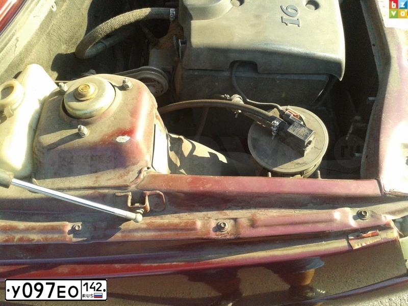Фото автомобиля LADA 2112 LADA, 2005 — госномер Р020ОТ124. Цвет: ТЕМНО-МАЛИНОВЫЙ