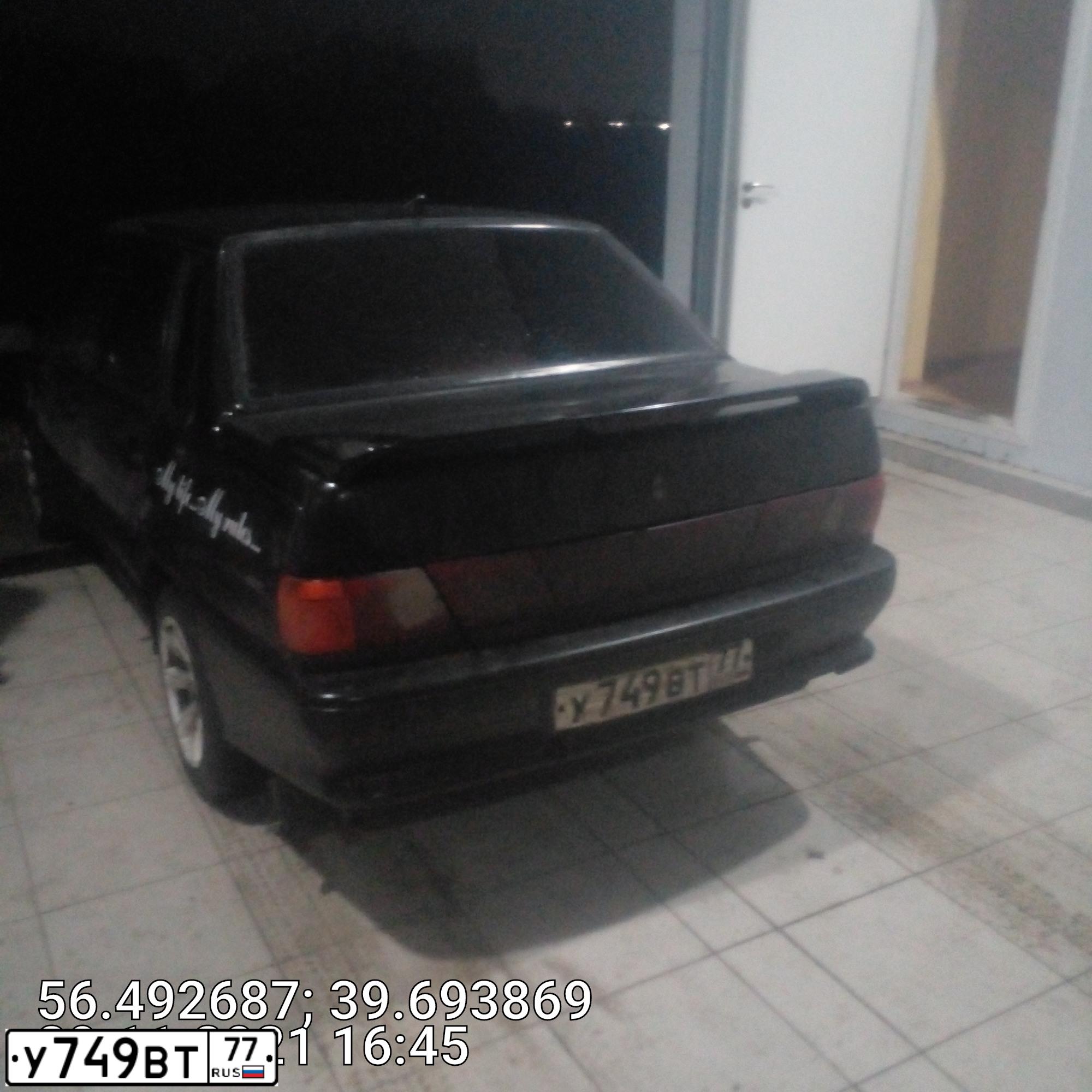 Фото автомобиля LADA 2115 SAMARA, 2010 — госномер У749ВТ77. Цвет: ЗЕЛЕНЫЙ ТЕМНЫЙ