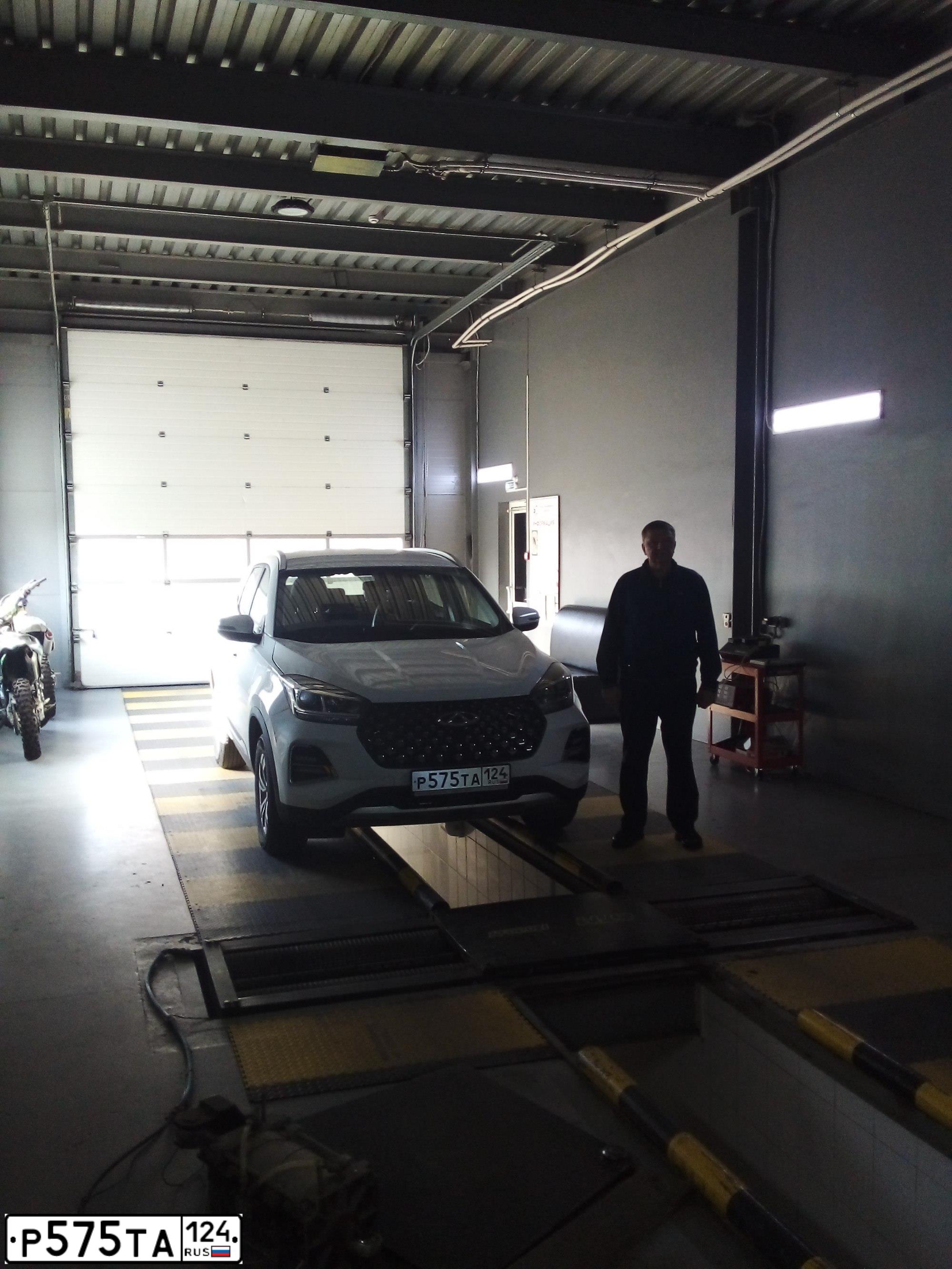 Фото автомобиля CHERY Tiggo 4, 2023 — госномер Р575ТА124
