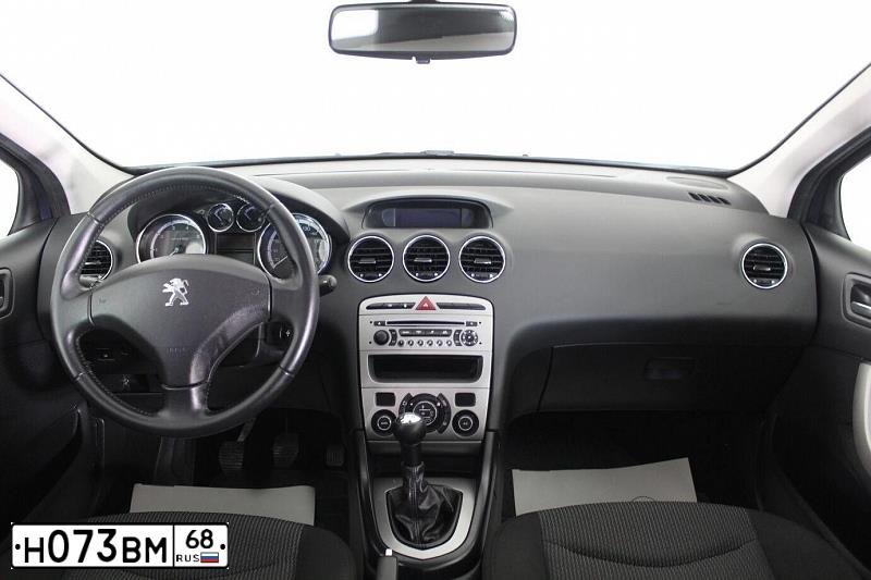 Фото автомобиля PEUGEOT 408, 2012 — госномер Е233ТС62. Цвет: ТЕМНО-СИНИЙ