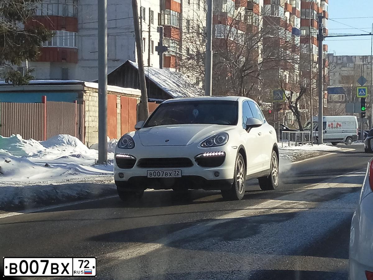 Фото автомобиля BMW X5, 2008 — госномер В007ВХ72. Цвет: БОРДОВЫЙ