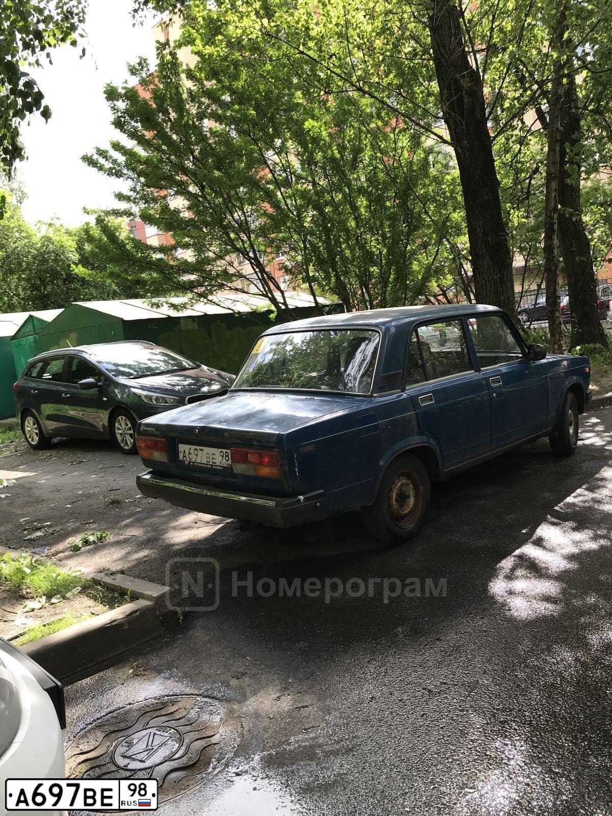 Фото автомобиля LADA 2107, 2004 — госномер К223ХО147. Цвет: СИНЕ-ЗЕЛЕНЫЙ