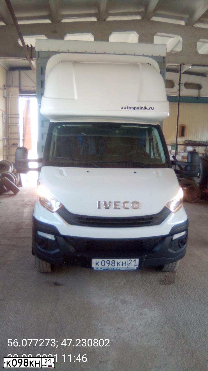 Фото автомобиля IVECO DAILY, 2019 — госномер К098КН21. Цвет: Белый