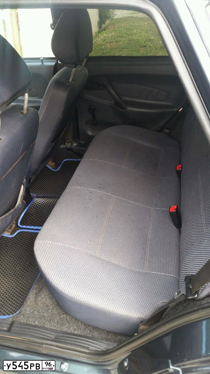 Фото автомобиля LADA 2114 SAMARA, 2012 — госномер У545РВ96. Цвет: сине-зеленый