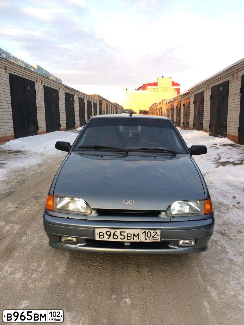 Фото автомобиля LADA 2114 SAMARA, 2008 — госномер В965ВМ102. Цвет: средний серо-зеленый металлик